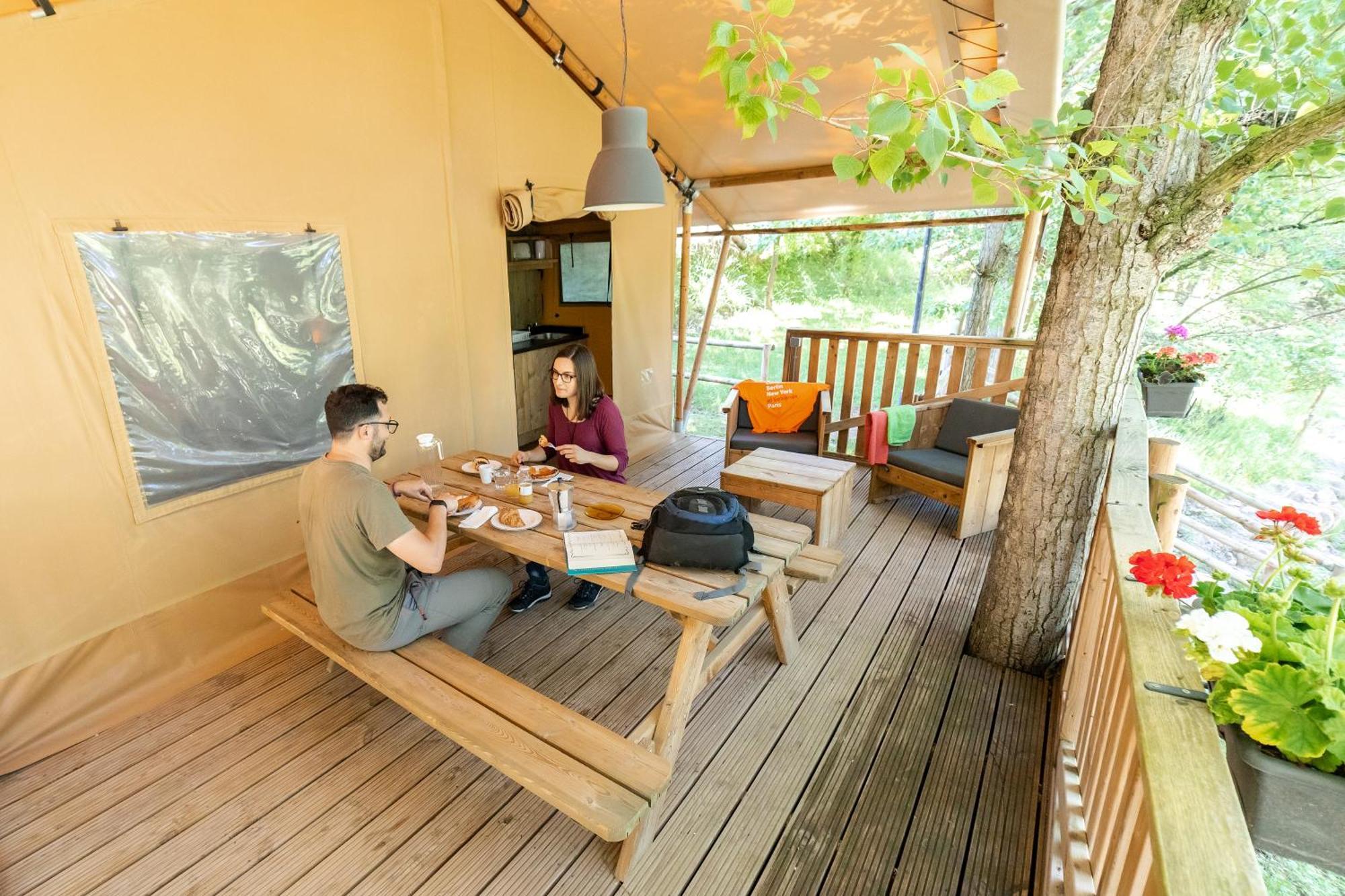 - El Solsones Camping